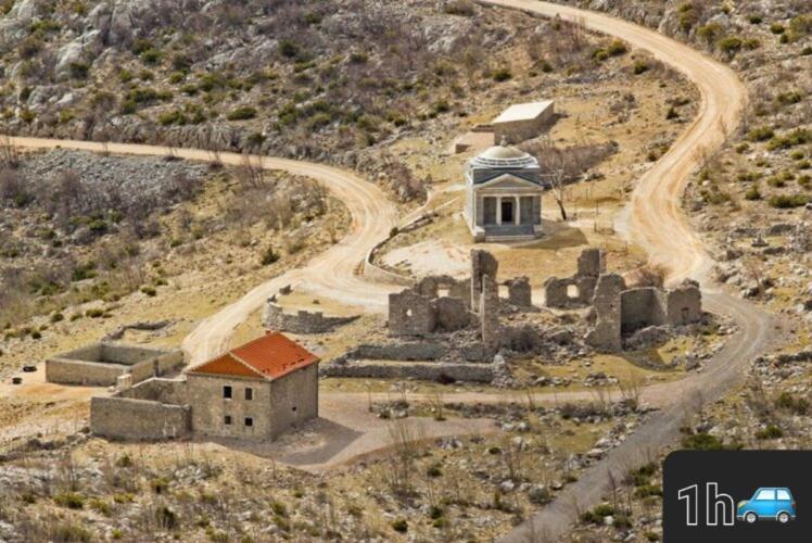 Ruralna Kuca Za Odmor Lika Villa Lovinac  ภายนอก รูปภาพ